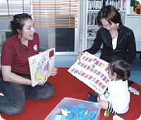 今日お勉強したことの説明を受けています